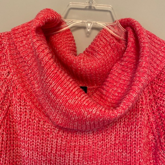 Sweater - Picture 3 of 4